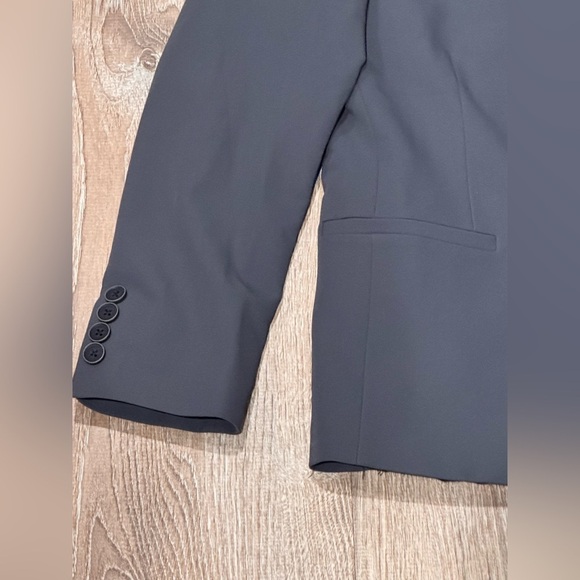 Calvin Klein boys suit jacket - Picture 4 of 6